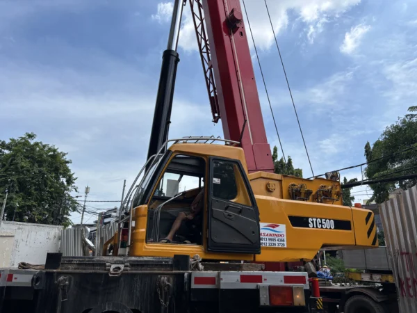 Crane 25 Ton