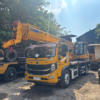 Dua unit crane XCMG XCT8 PT Asanindo Jaya Abadi standby di pool — armada terbaru siap dimobilisasi ke proyek di kawasan Cakung Jakarta Timur